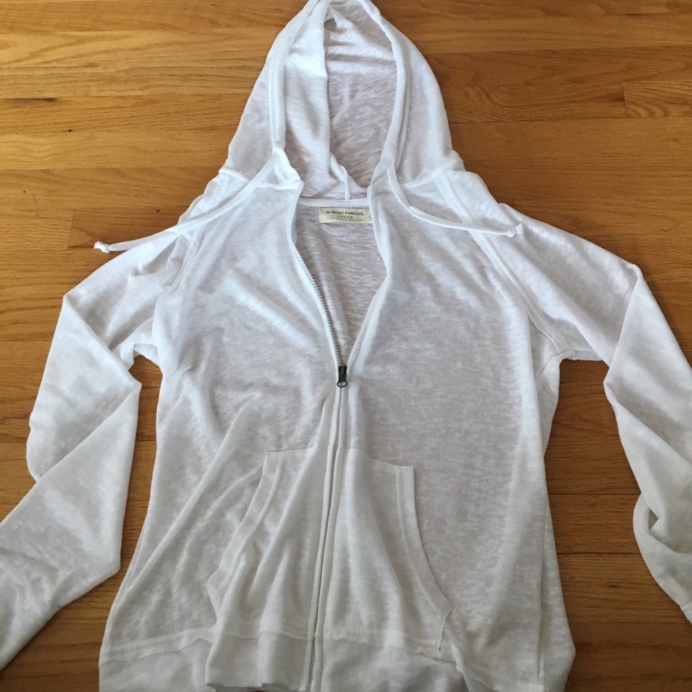 NWOT Almost Famous Sweatshirt